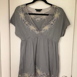 🤍 BCBG Maxazria Top